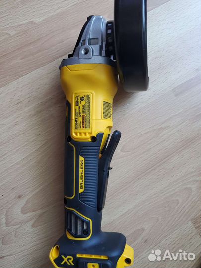 Dewalt