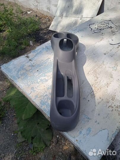 Консоль АКПП Тойота Витц SCP10