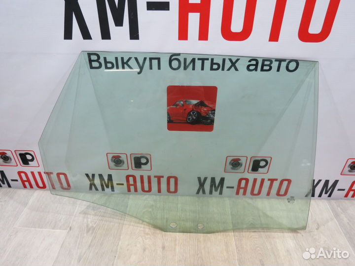 Стекло заднее правое Audi A6 Allroad