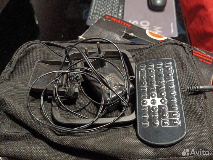 Портативный dvd плеер