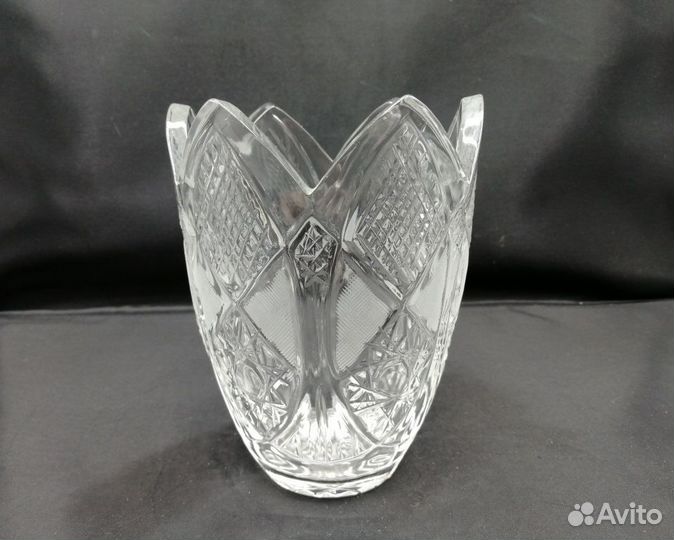 Ваза для цветов 15,5*12 см / хрусталь