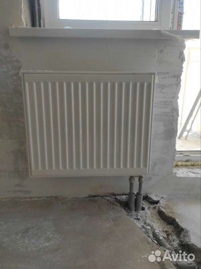 Батарея от застройщика с нижним подключением