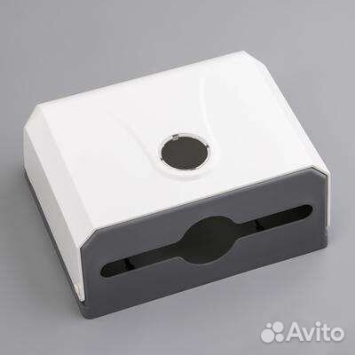 Диспенсер для бумажных полотенец