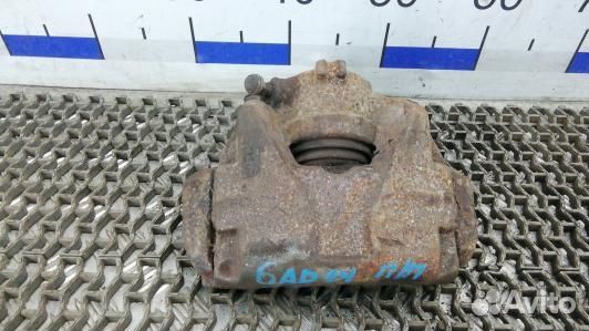 Суппорт тормозной передний правый renault megane 3