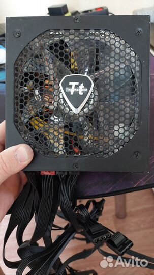 Блок питания Thermaltake EVO Blue EVO-650M Gold