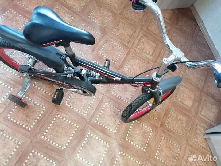 Детский велосипед 16