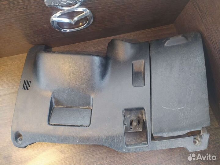 Накладка подрулевая Тойота труено AE101