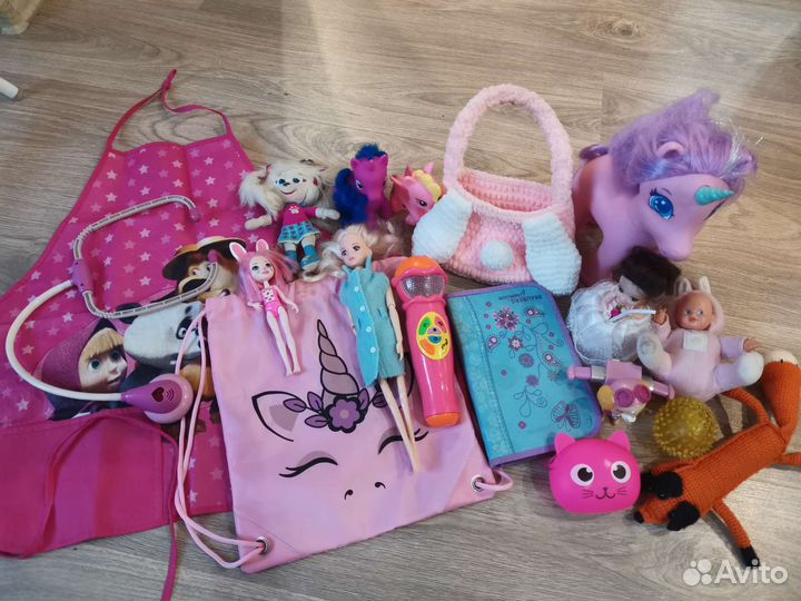 Игрушки для девочки в пакете