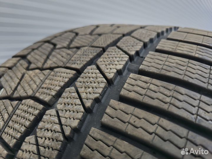 Continental ContiWinterContact TS 860S 295/35 R21 и 315/30 R22 107V