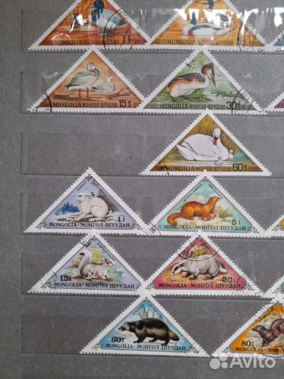 Марки Монгол Шуудан. Треугольные. Птицы, животные