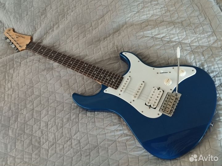 Электрогитара yamaha pacifica 012