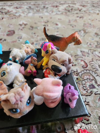Игрушки мини из Kinder