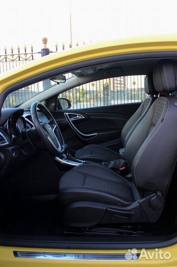 Opel Astra GTC 1.6 AT, 2014, 112 000 км