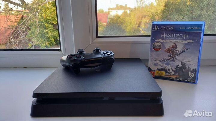 Sony PS4 slim 1tb