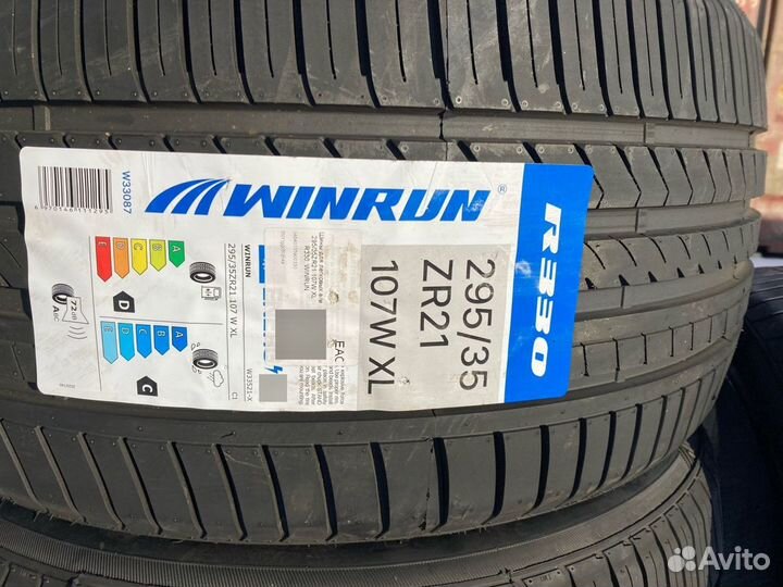 Winrun R330 295/35 R21 W