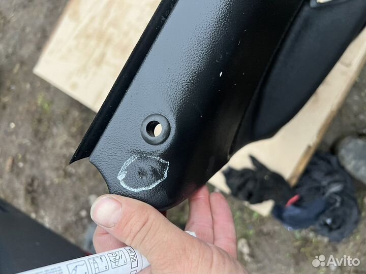 Обшивка двери передняя левая Opel Mokka