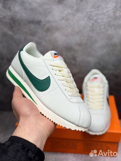 Кроссовки Nike Cortez