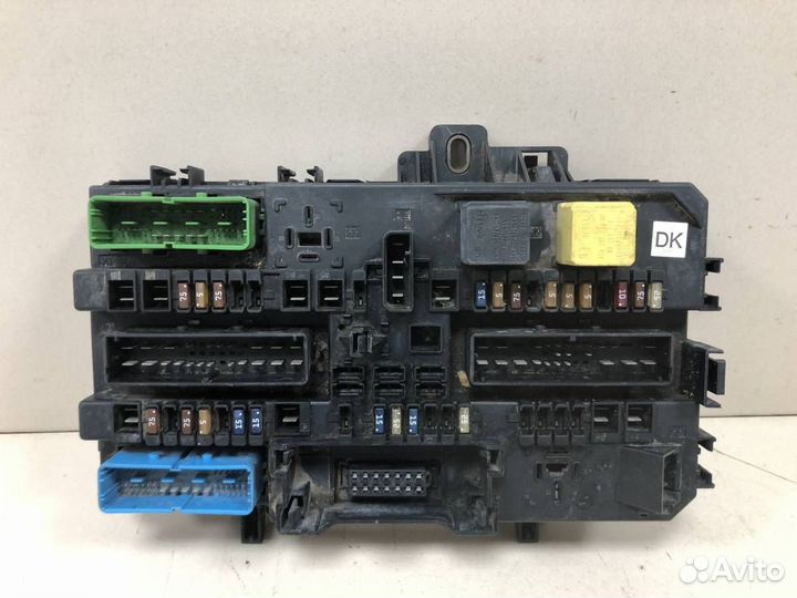 Блок предохранителей Opel Astra H / Family 2004-20