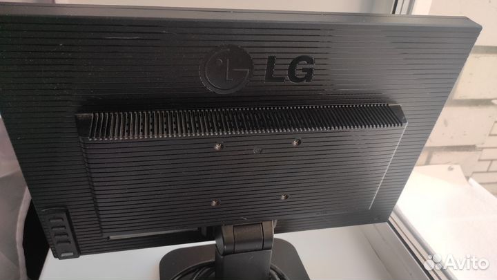 Монитор Viewsonic 19