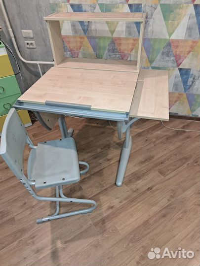 Растущая парта и стул дэми