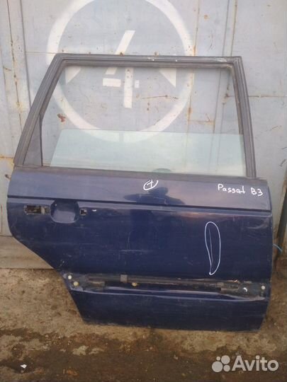 Дверь задняя правая Volkswagen Passat B3