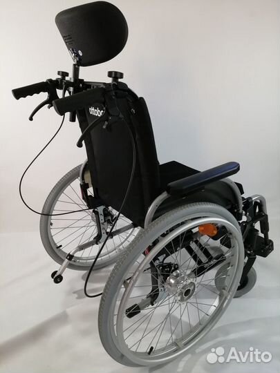 Инвалидная коляска Отто Бокк с подголовником