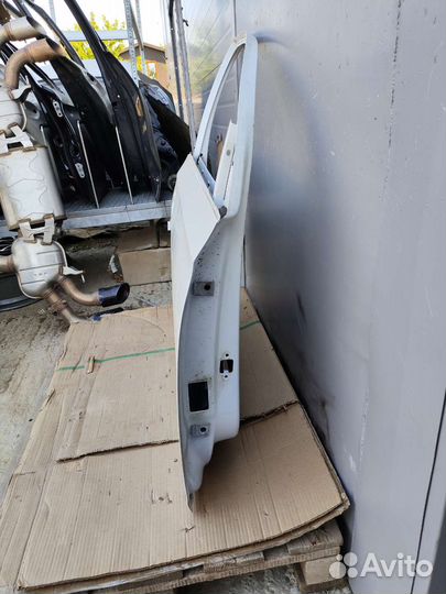 Дверь передняя правая Skoda Rapid 2 / VW Polo 6