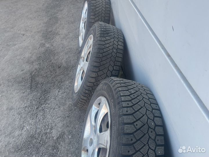 Колеса зимние на Hyundai solaris R15