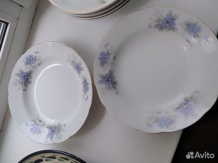 Глубокие суповые тарелки новые