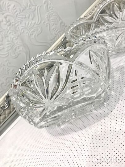 Хрустальные вазочки ладьи