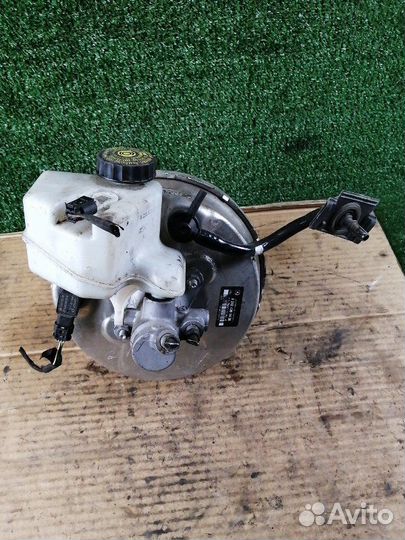 Вакуумный усилитель тормозов Mercedes-Benz E-Class