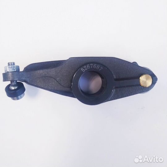 Коромысло выпускного клапана в сборе Cummins ISF 2