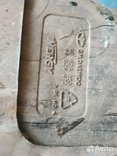 Бензобак opel antara 3.2 4wd AT