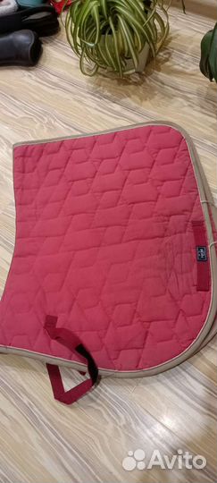 Розовый вальтрап и бинты