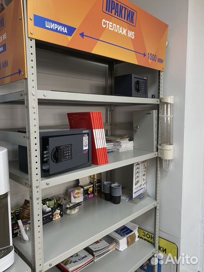 Напольный металлический стеллаж