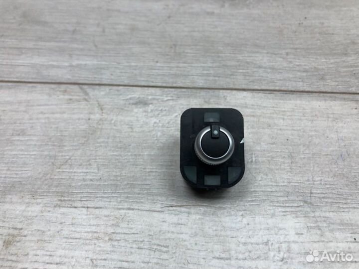 Блок управления зеркалами Audi A3 универсал cmba