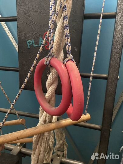 Шведская стенка с турником и брусьями