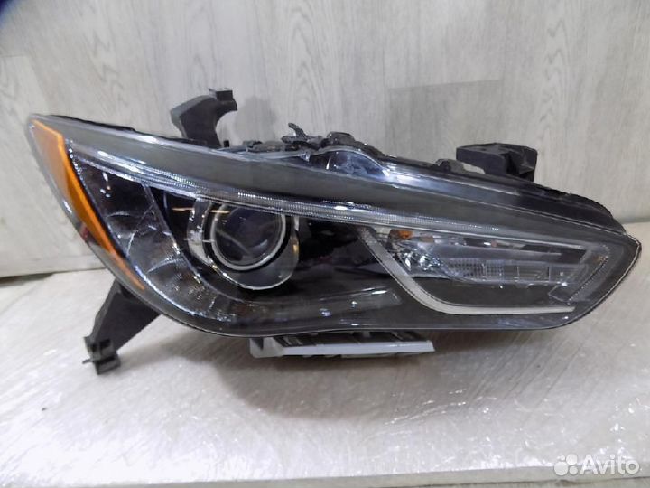 Фара правая Infiniti JX35/QX60