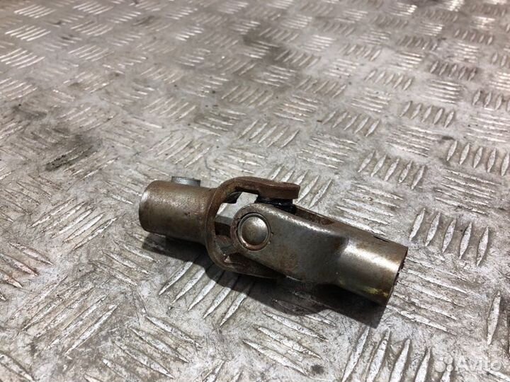 Карданчик рулевой Pontiac Vibe 1 1zzfe 2005