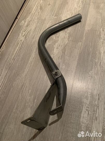 Крепление для телевизионной тарелки на стену