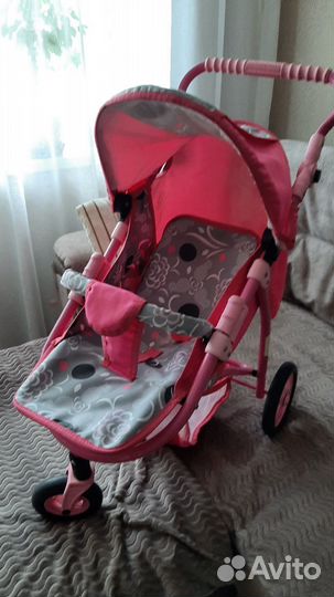 Кукольная коляска для куклы