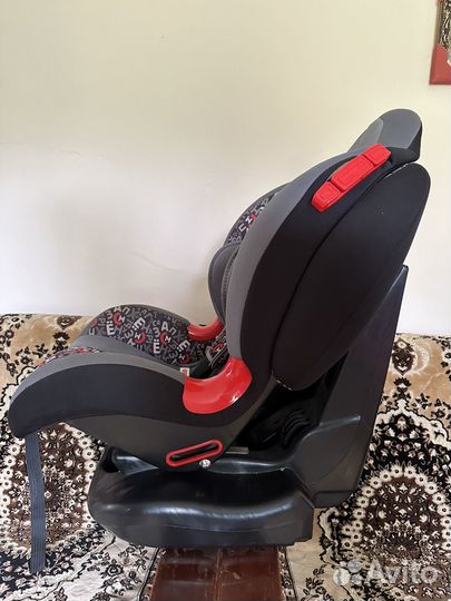 Автокресло группа 1/2 (9-25 кг) Siger Кокон-Isofix