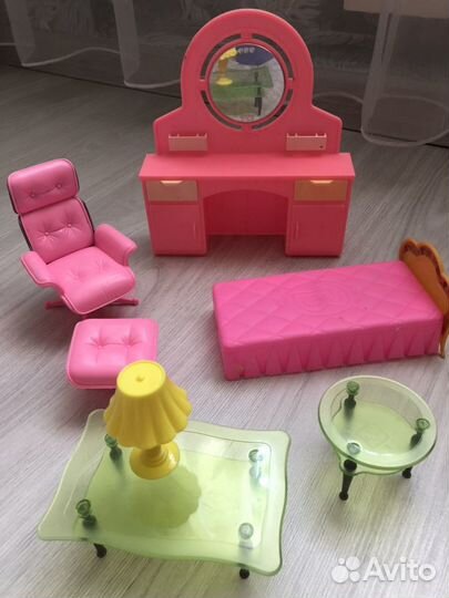 Набор игрушечной мебели