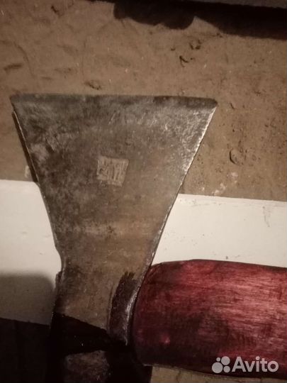 Топор старинный плотницкий