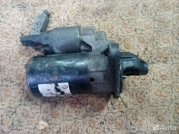 Стартер на Тойота Авенсис 02г 1.6л