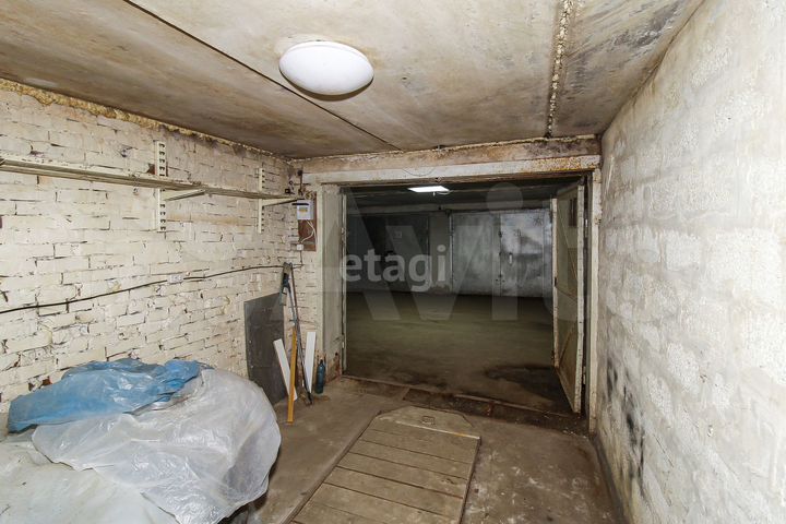 Машиноместо, 15 м²