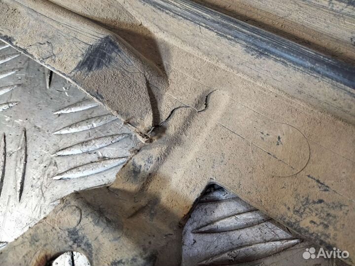 Защита днища левая Ford Kuga 2