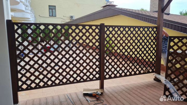 Шпалера деревянная