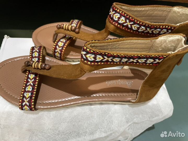 Босоножки женские 38 размер
