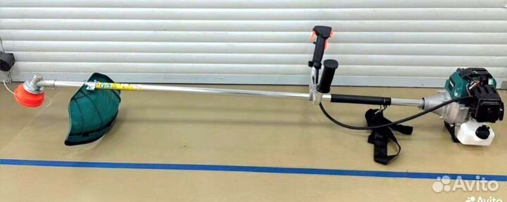 Бензокоса триммер Makita